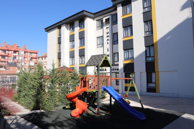 Hüsamettin Ünal İnşaat Zümra Sitesi