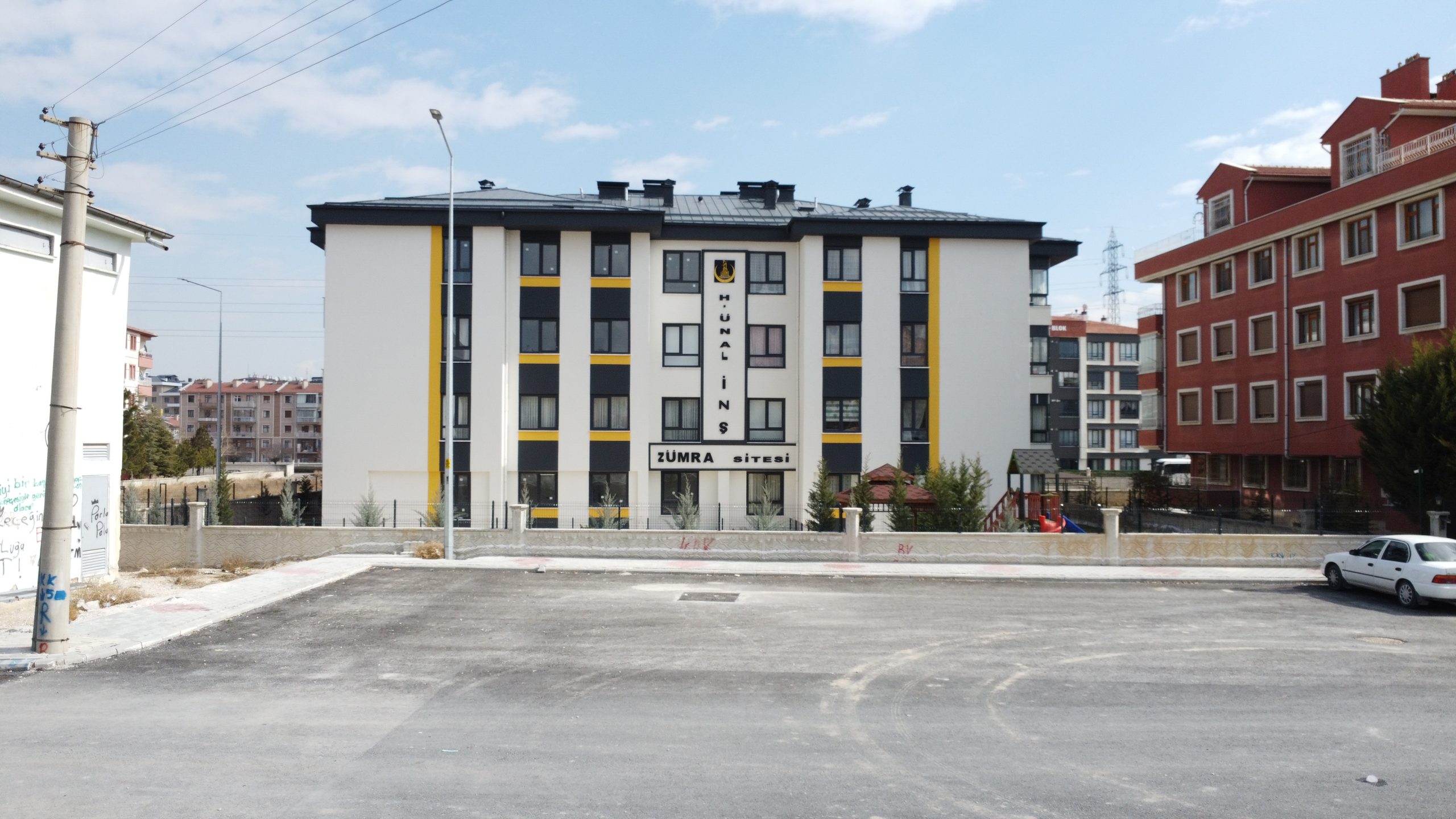Hüsamettin Ünal İnşaat Zümra Sitesi