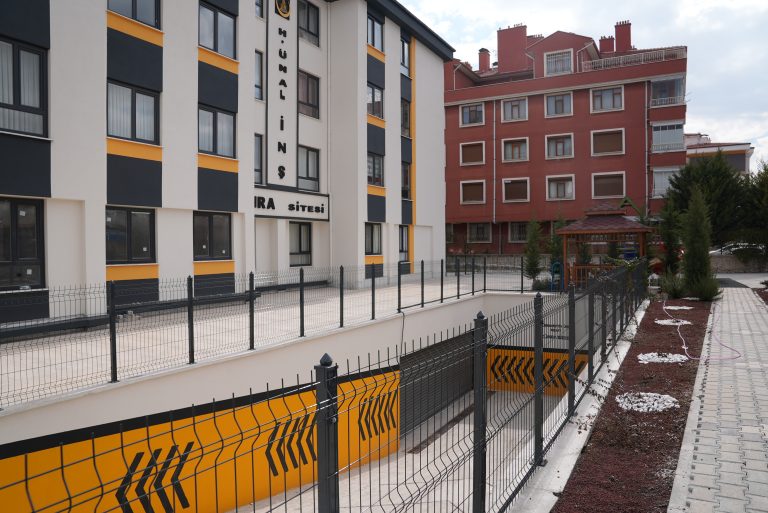 Hüsamettin Ünal İnşaat Zümra Sitesi